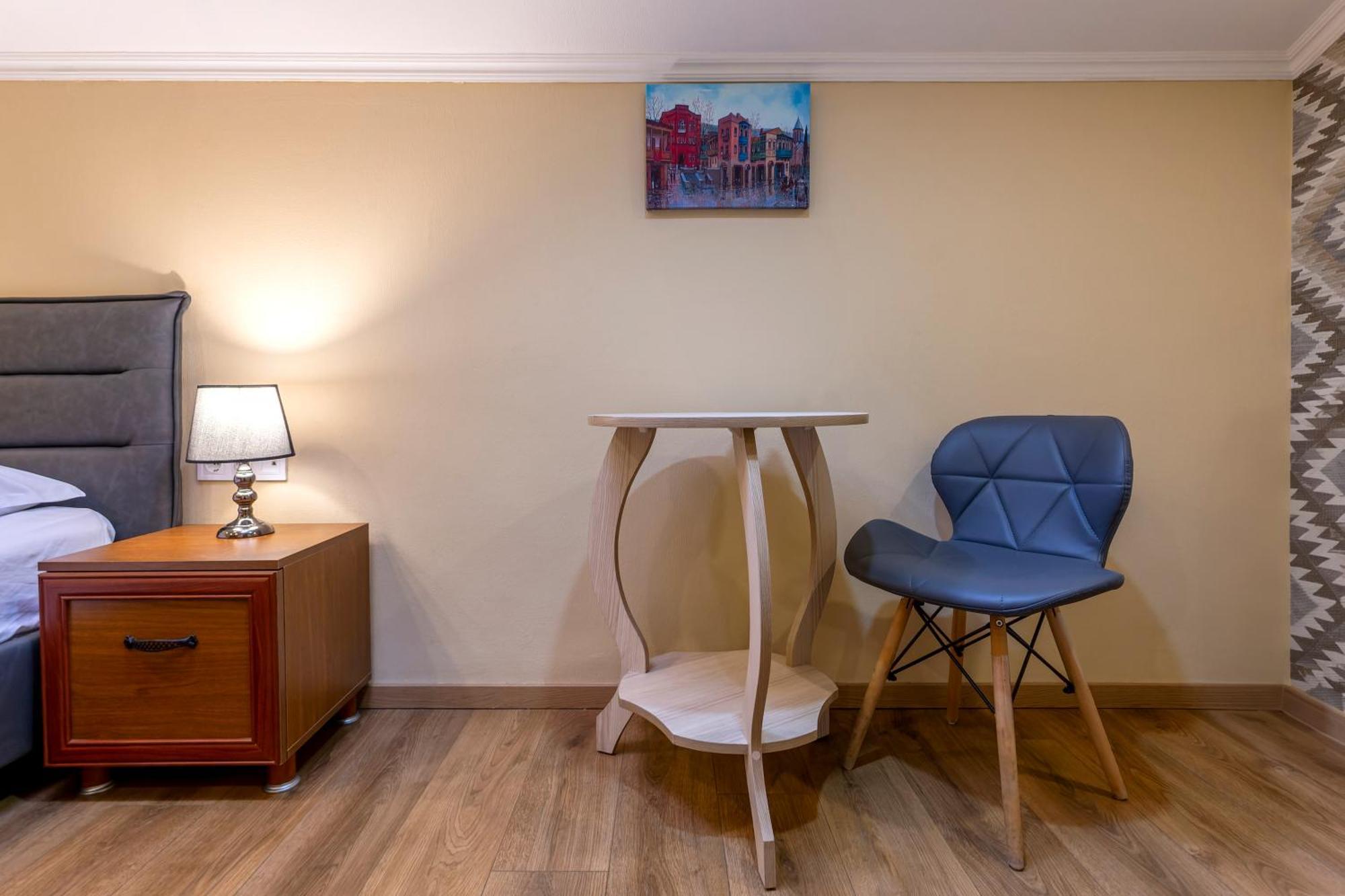 Hotel Middleton Тбилиси Экстерьер фото